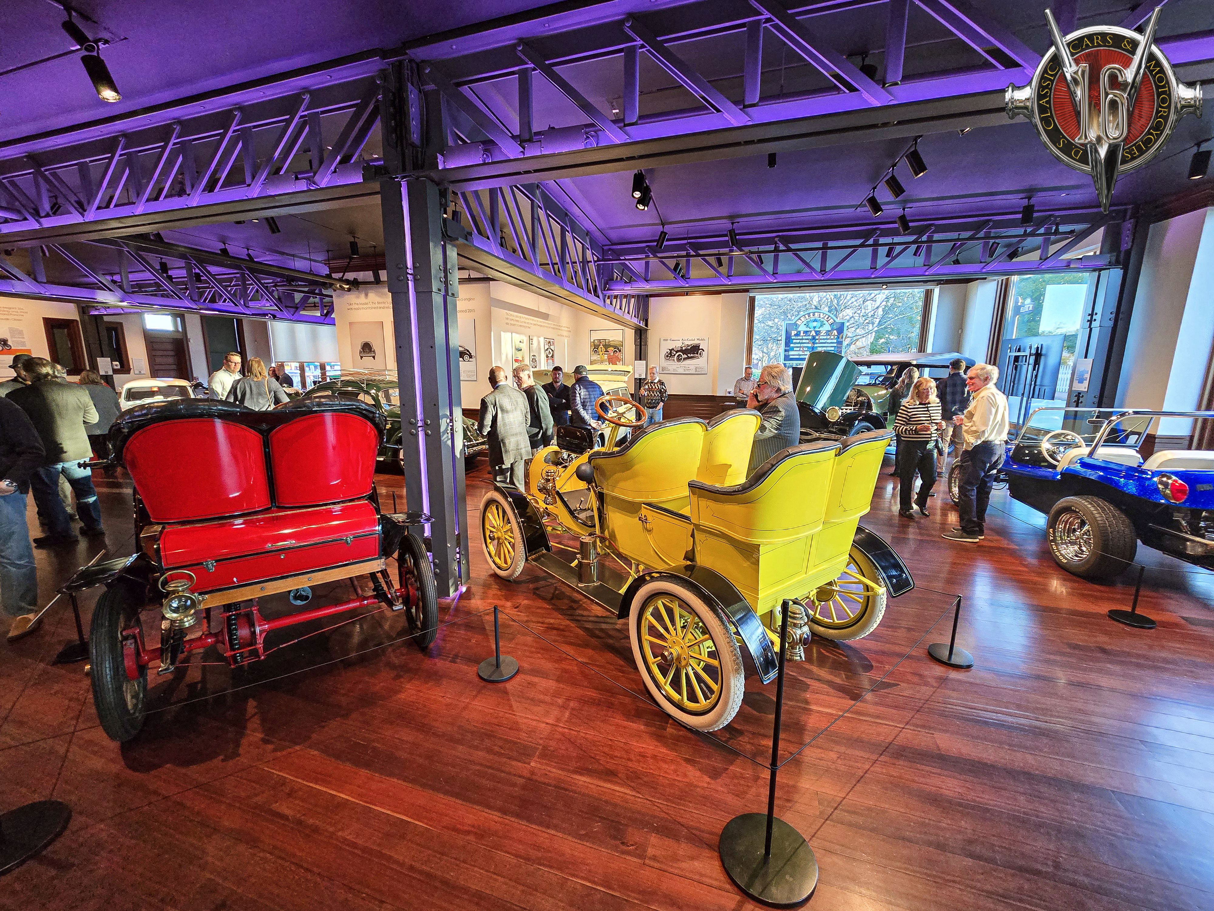 1905 Cameron 4-Cylinder at Audrain Automobile Museum (left rear)